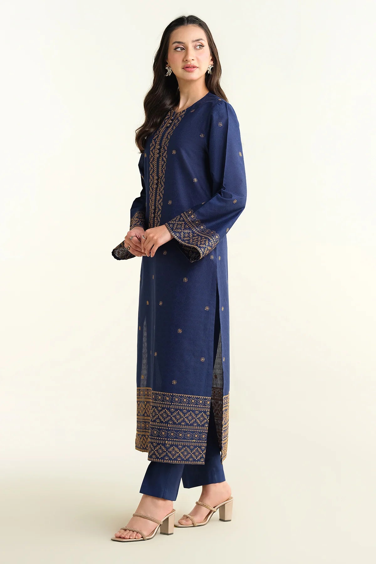 ZARQASH EMBROIDERED -  2 PIECE
